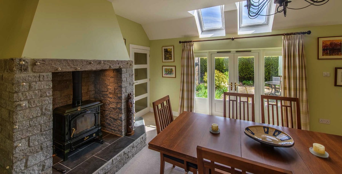 Living room extension of a listed property in Aberdeen City